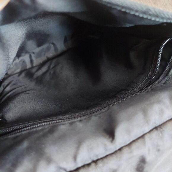 Weekenders Vintage 90s Black Crossbody Sling Bag - Picture 8 of 12